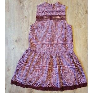 Lulus belrose drop waist Mini lace Holiday dress size small Burgundy lavender